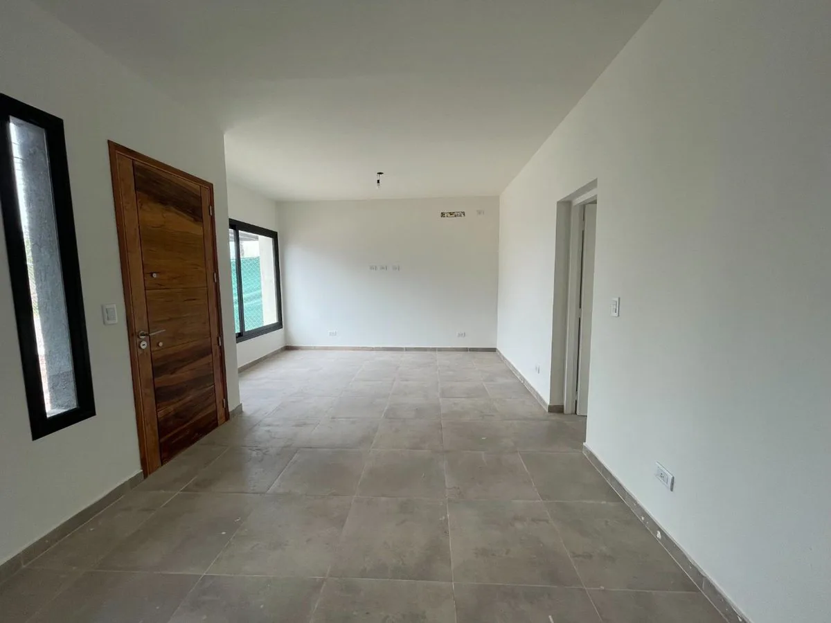 Casa en venta - Bº Privado La Quebrada - Lujan foto 3