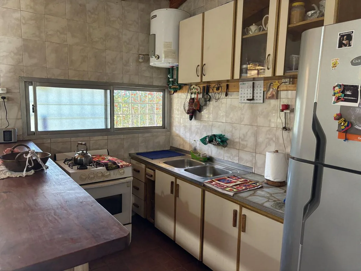VENTA CASA QUINTA C/PILETA Y FRUTALES-RAMA CAIDA foto 5