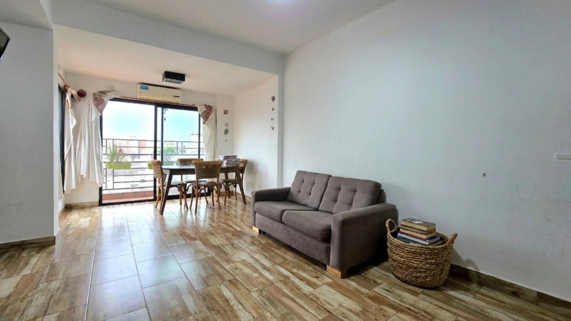 Departamento Venta 3 Amb. v. santa Rita C/Terraza foto 2