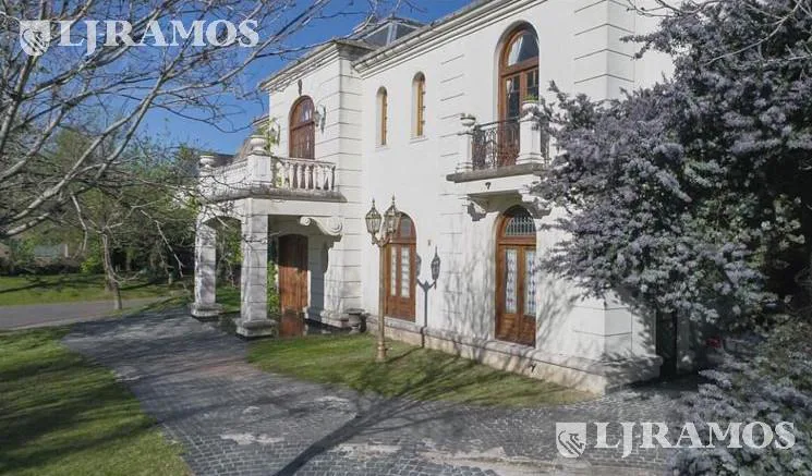 Casa - Septiembre foto 2