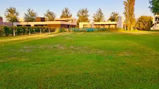 VENTA LOTE DE 1.036 M2 EN PINARES DEL SUR foto 3