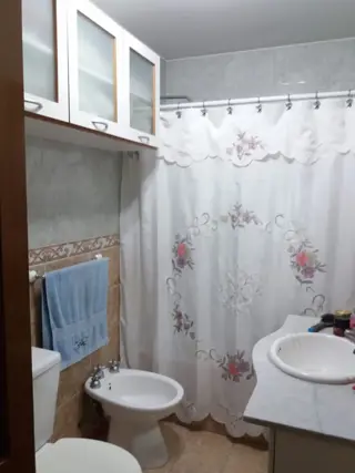VENTA DE DEPARTAMENTO DE 3 AMBIENTES C/ TERRAZA PROPIA EN EXCELENTE ESTADO ZONA MATADEROS foto 5