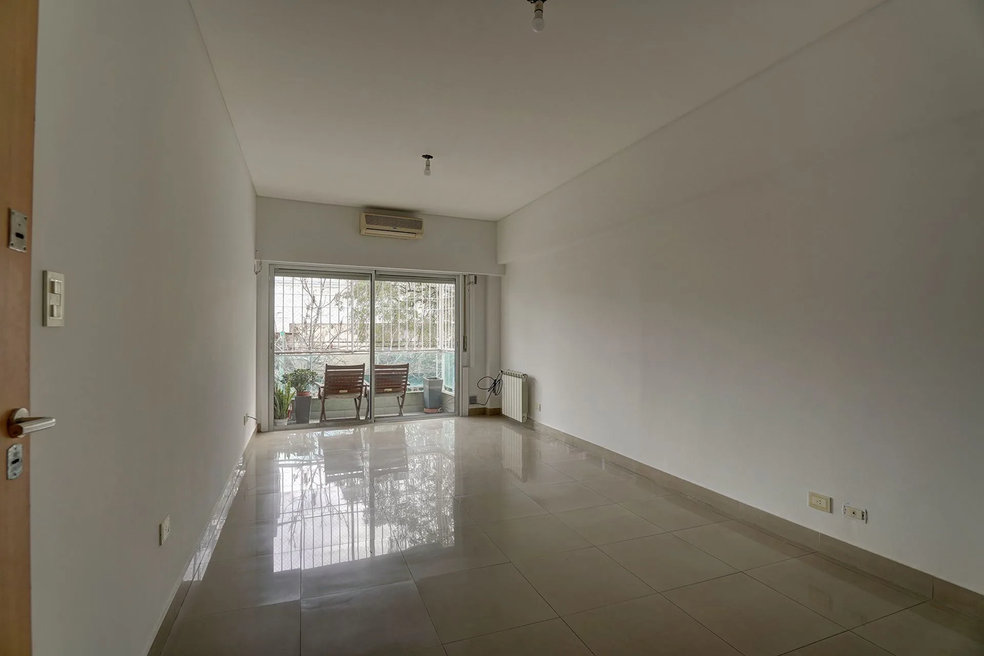 VENTA DPTO. 2 AMB CON BALCON Y TERRAZA-BARRACAS foto 2