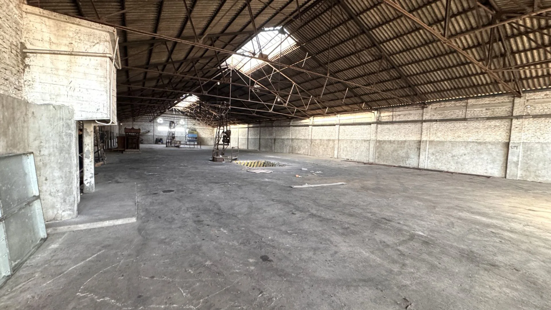Venta Galpón Zona Industrial Avellaneda 3550 M2 foto 3