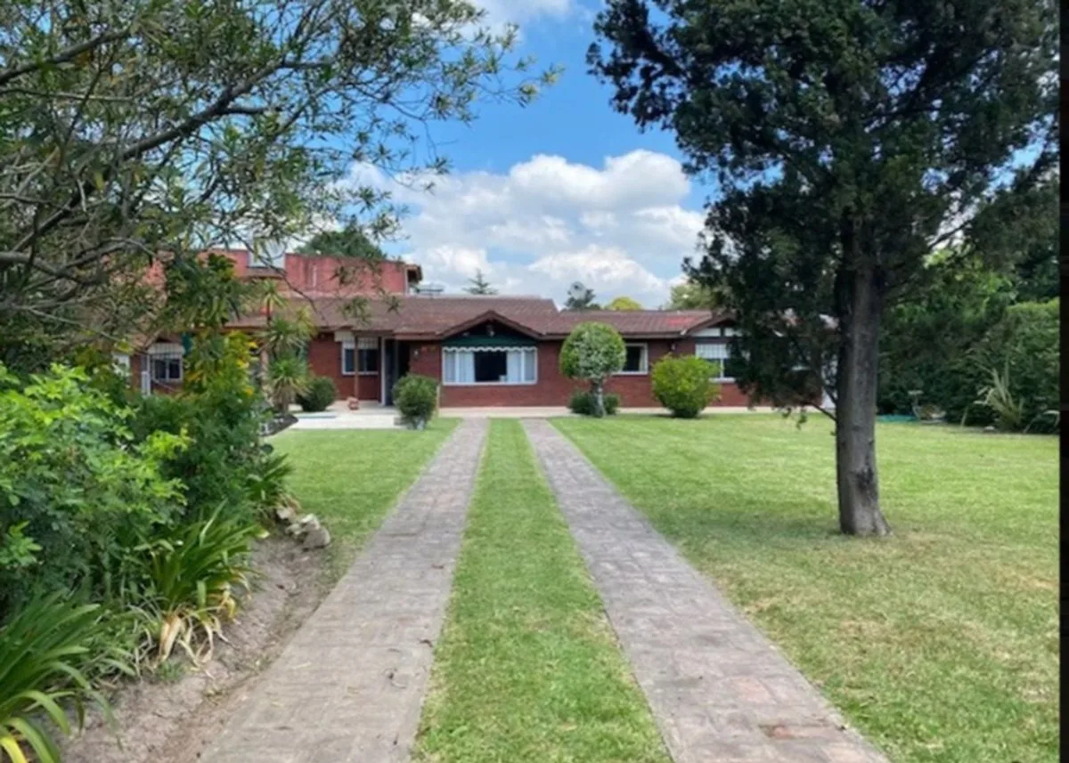 CASA VENTA BARRIO MONTECARLO, DEL VISO foto 4