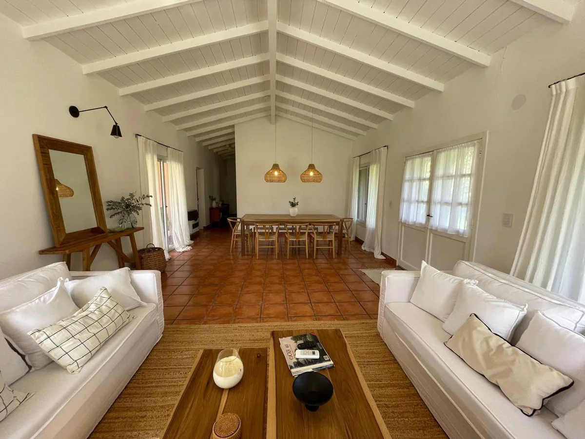 Venta casa 4 amb Chacras de la Cruz Capilla del Sr foto 5