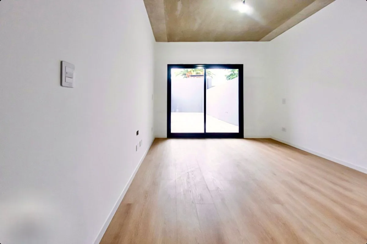 Venta departamento 2 amb estrenar Lomas de Mirador foto 5