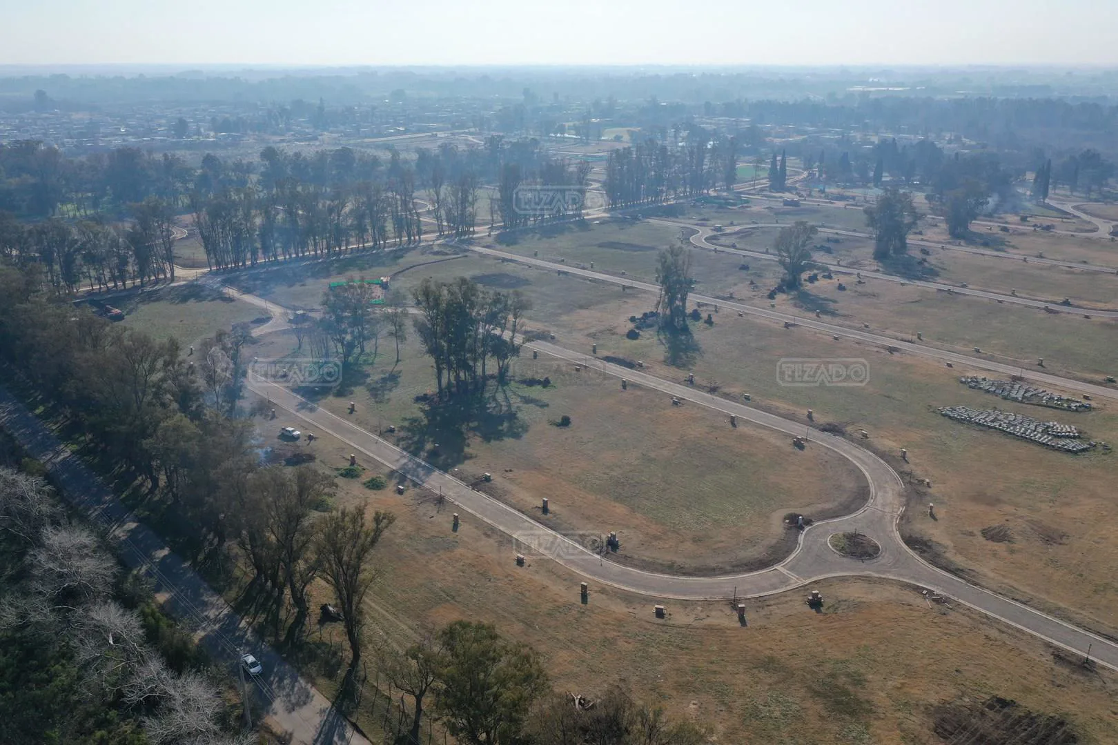 Campos en venta en Av Parque Pil foto 4
