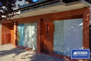 Terreno con casa, totalmente plano, idel desarrollo foto 3