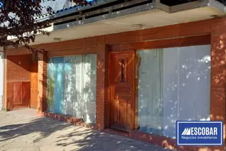 Terreno con casa, totalmente plano, idel desarrollo foto 4