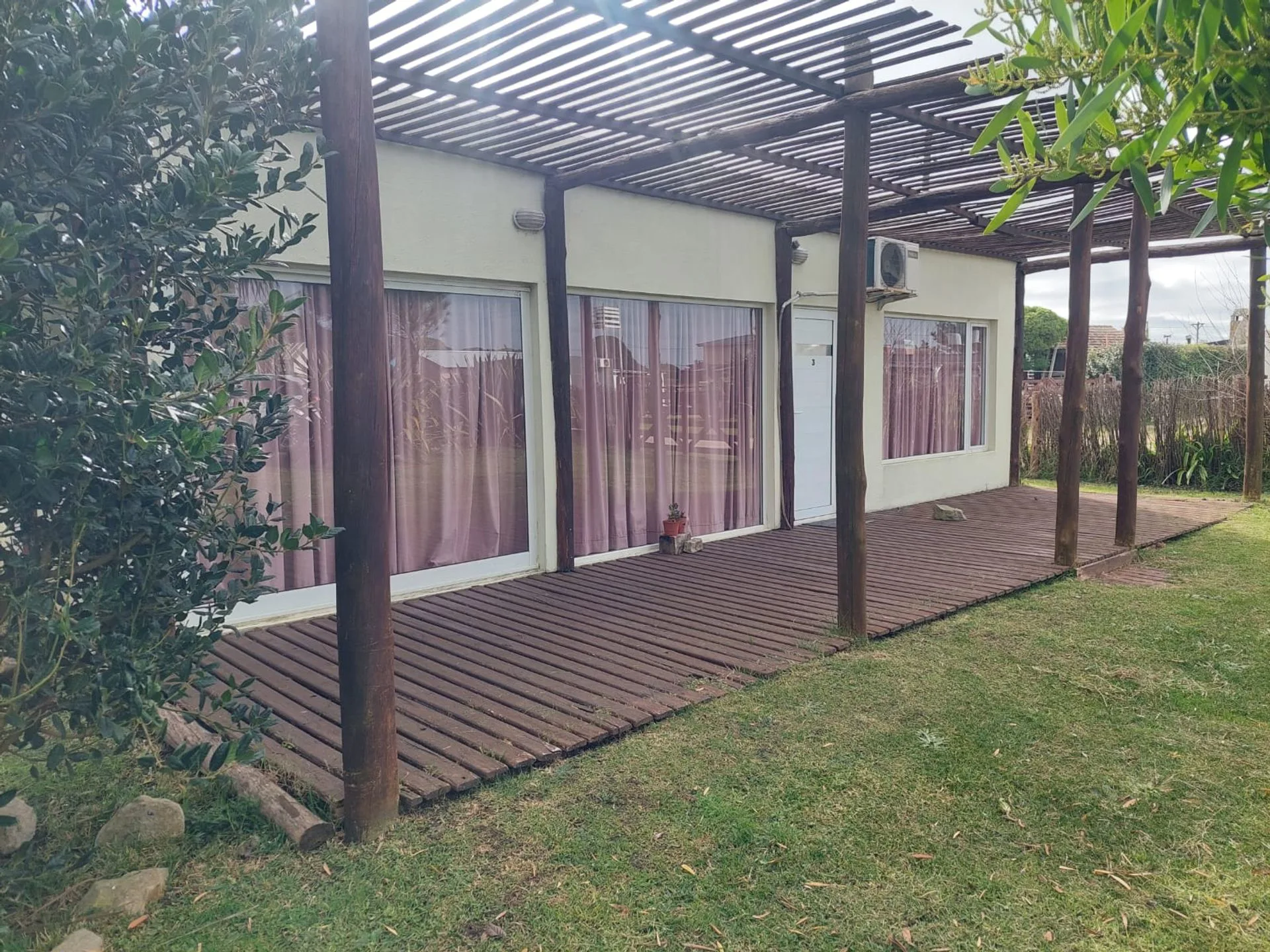 OPORTUNIDAD VTA CABAÑAS USO COMERCIAL MAR DE COBO foto 4