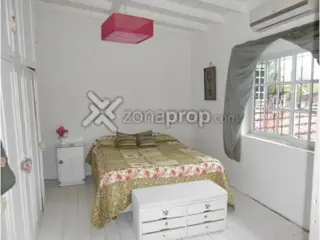 Casa en excelente ubicación, a 700m plaza ituzaingo norte con rápidos accesos a autopista. foto 5