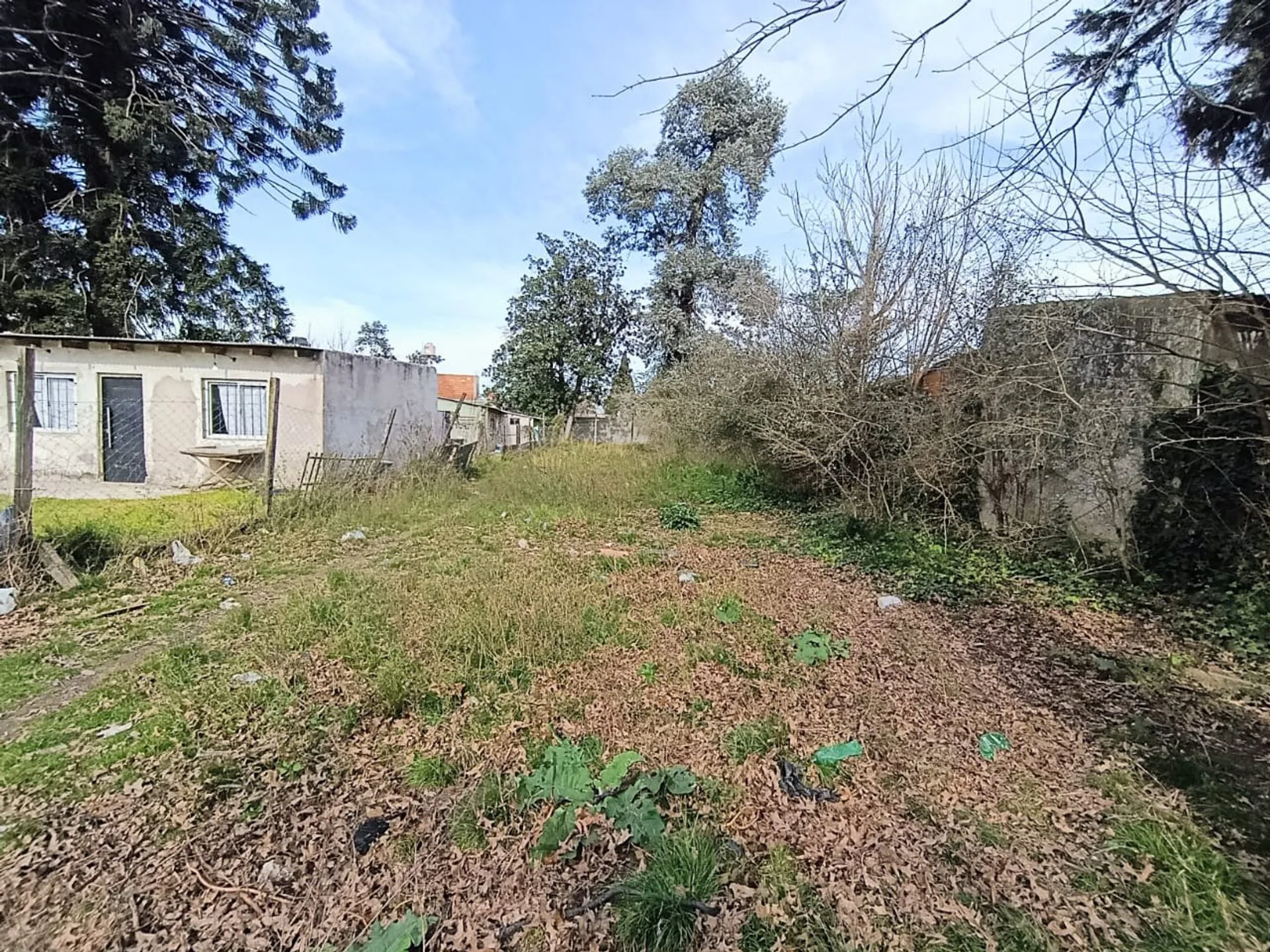 VENTA LOTE 373m2 TRUJUI, MORENO foto 2