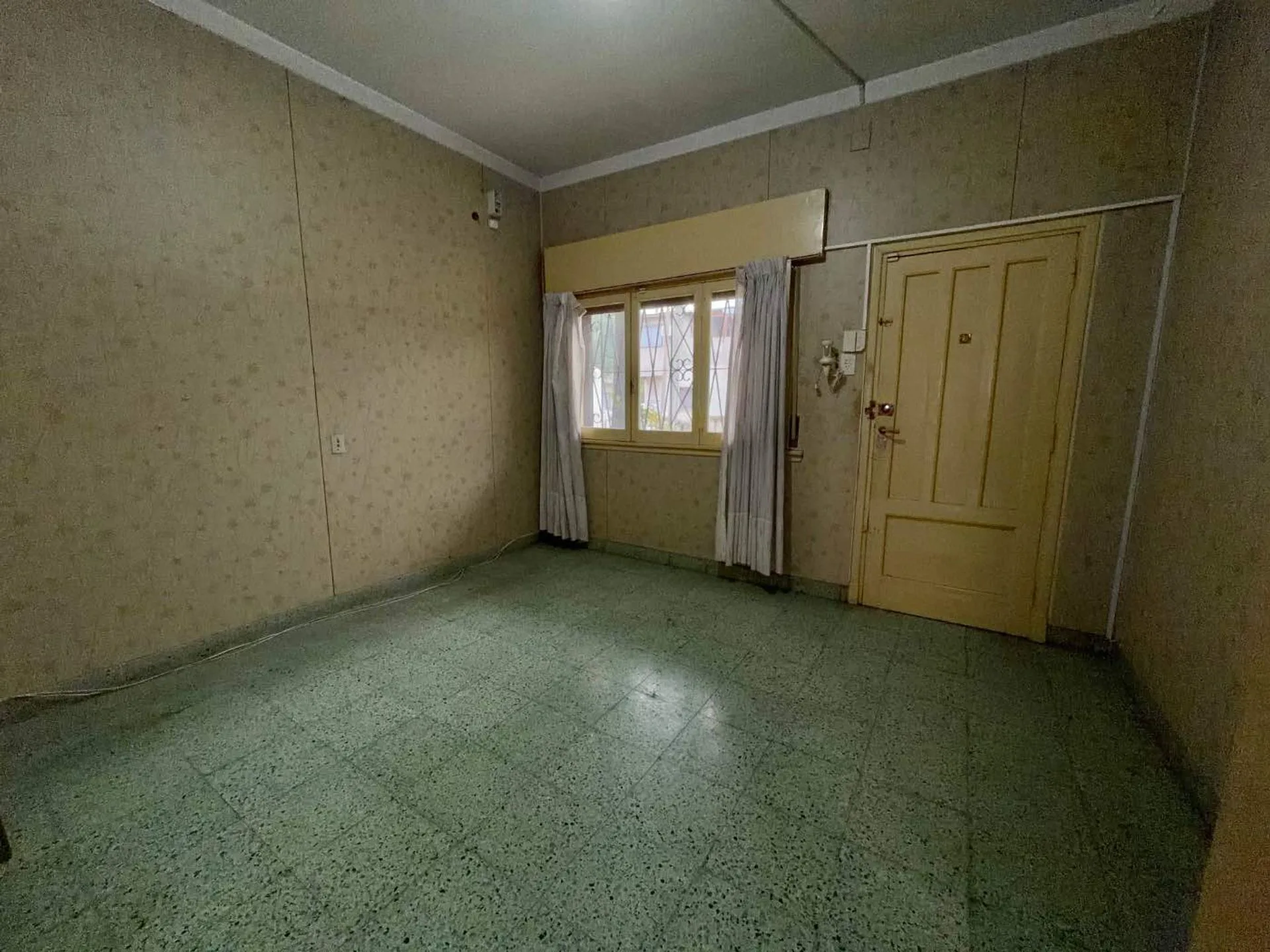 CASA EN VENTA 3 AMB - PALOMAR foto 3