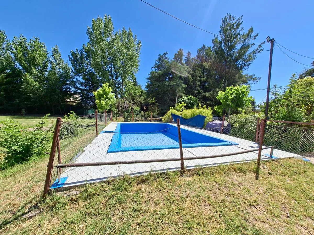 VENTA CASA QUINTA 3 DORM. PILETA - JARDIN - MAIPU foto 5