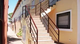 SE VENDE Dúplex 3 Amb C/coch. Barrio Cerrado Canguro foto 4