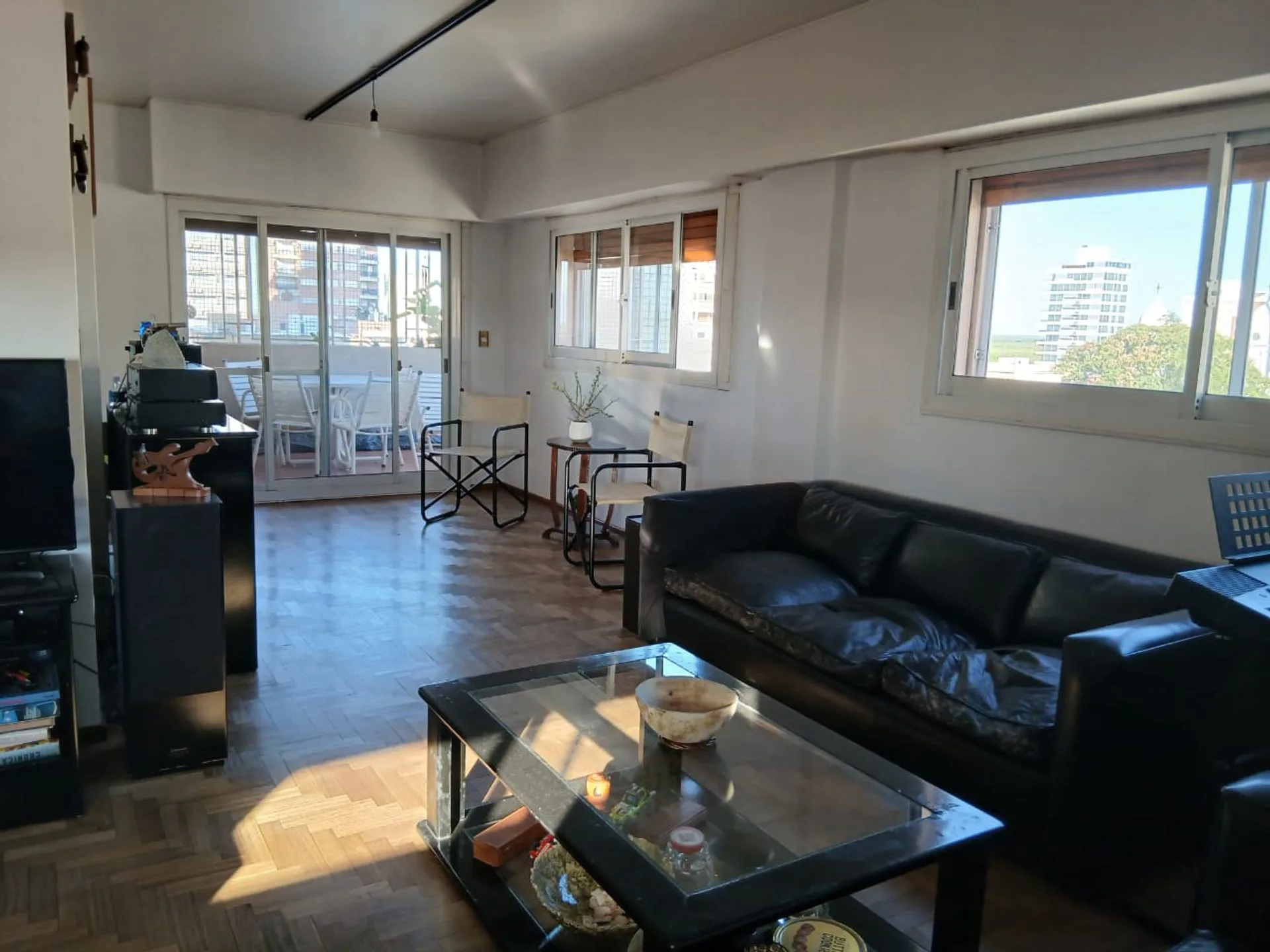 EXCLUSIVO SEMIPISO EN VENTA FRENTA A PLAZA MITRE foto 3