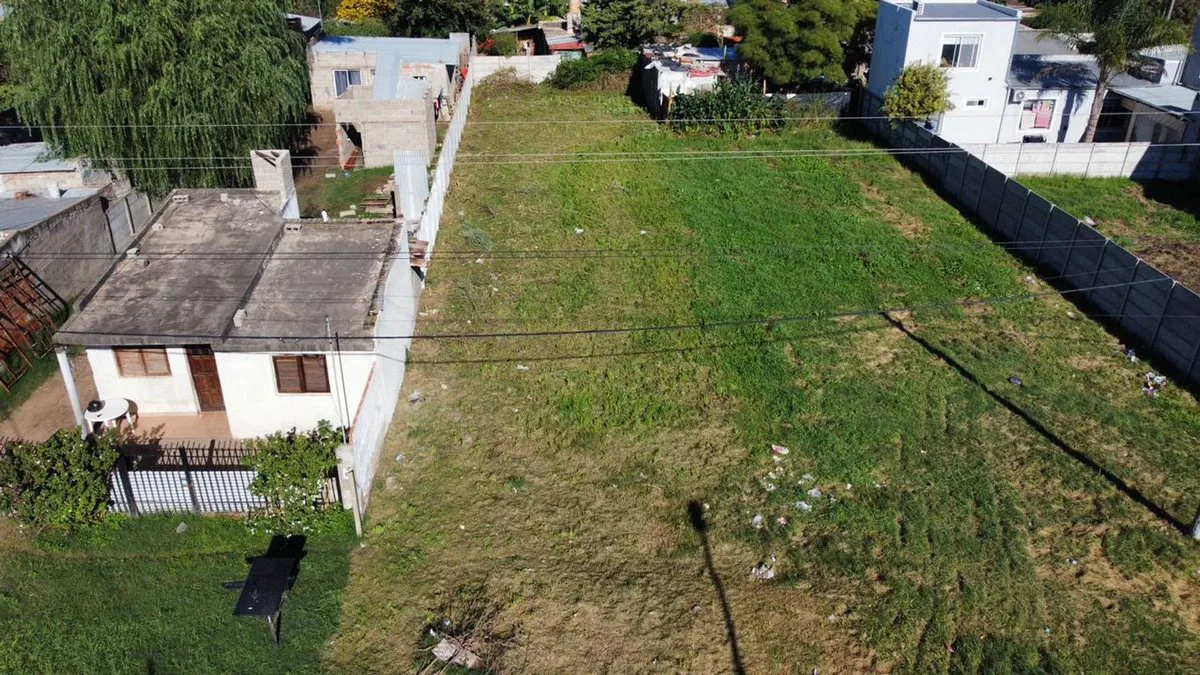 SE VENDE TERRENO DE 405 METROS CUADRADOS