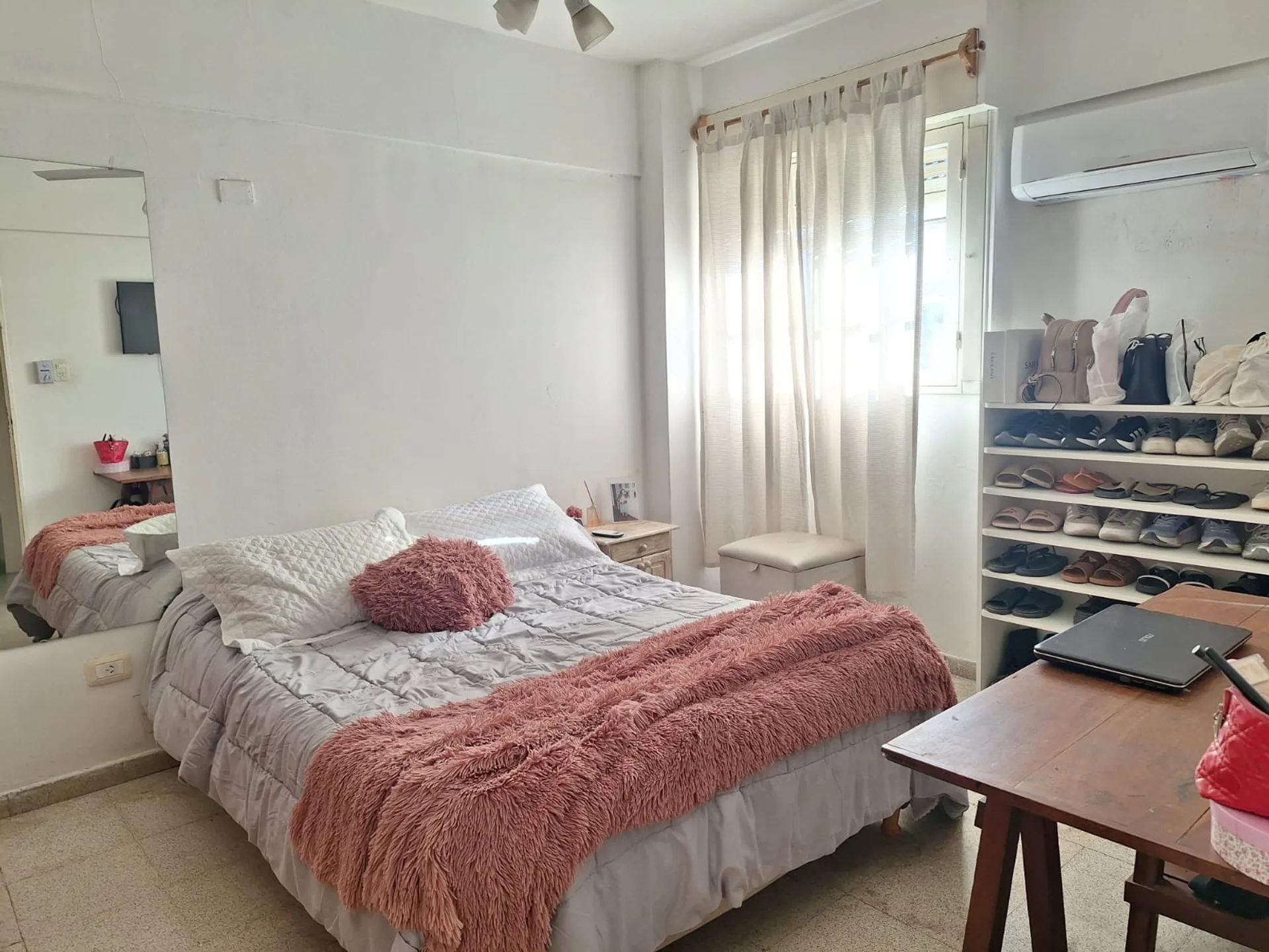 Venta dpto. 3 dormitorios Av. Belgrano y Rivadavia foto 4