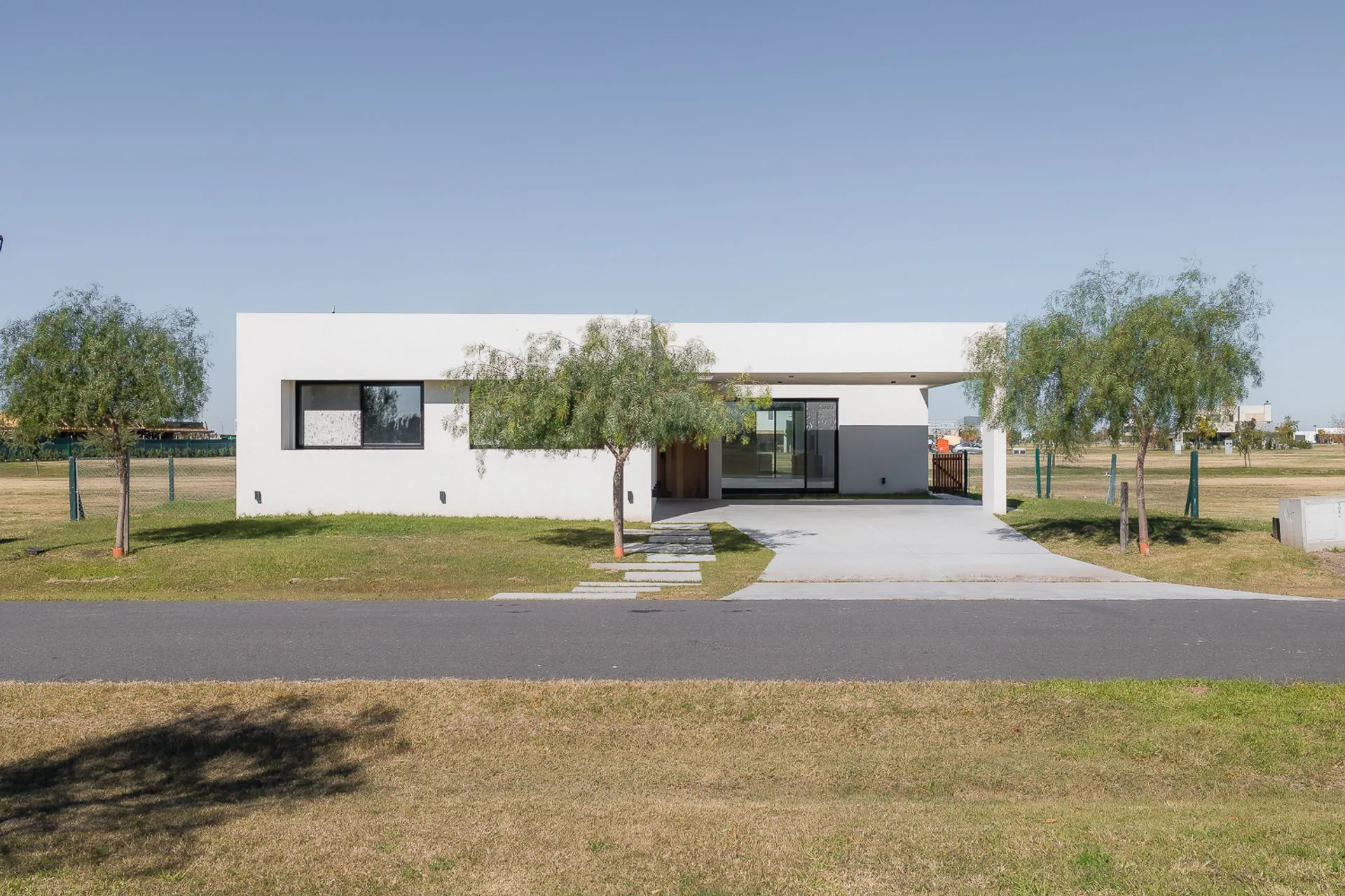 CASA EN VENTA EN FUNES - BARRIO VIDA CLUB DE CAMPO foto 4