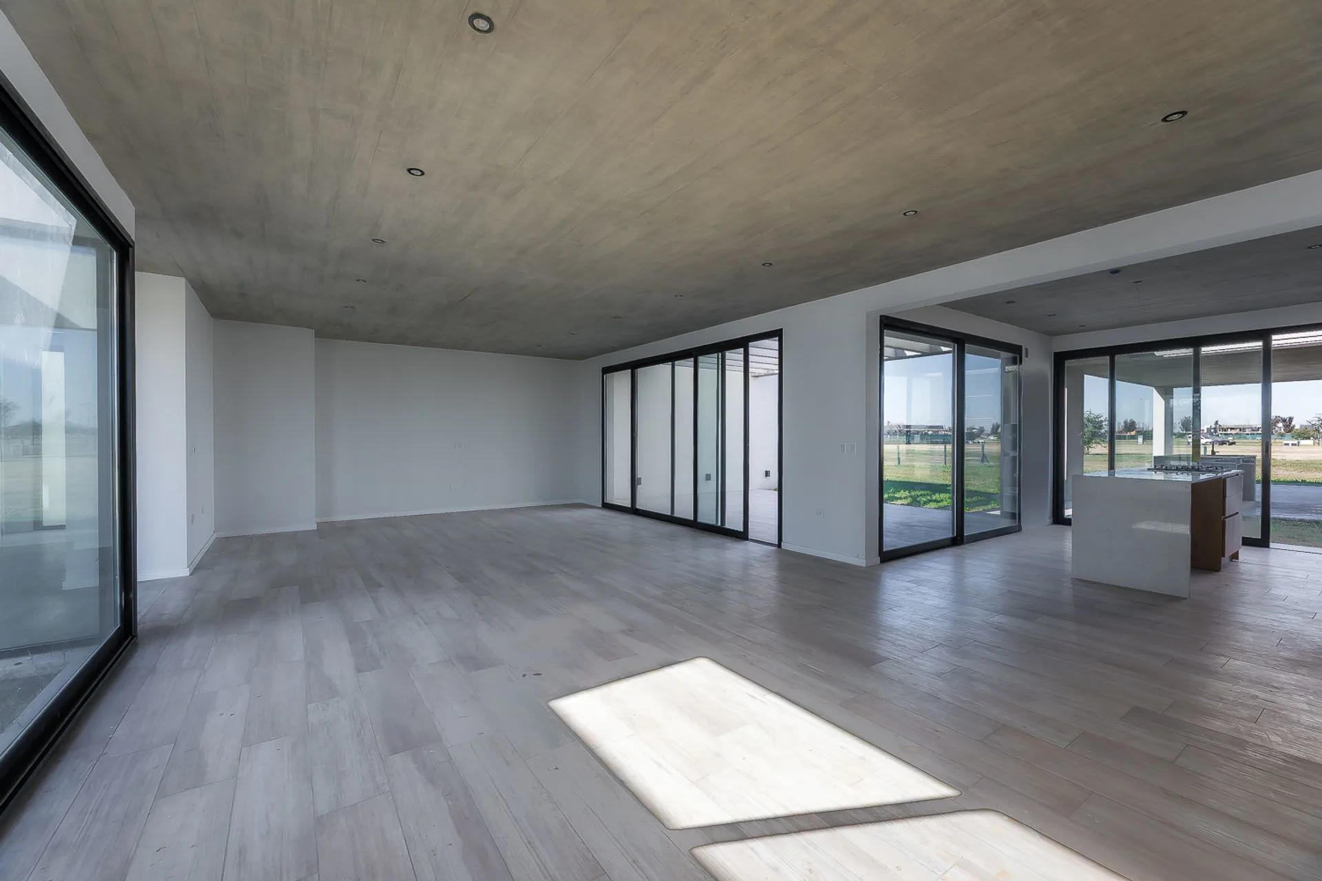 CASA EN VENTA EN FUNES - BARRIO VIDA CLUB DE CAMPO foto 5