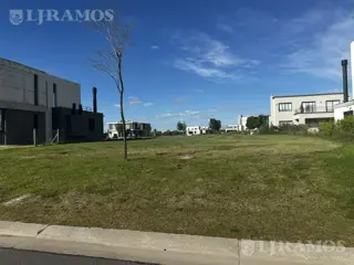 Lote Interno en venta en el Barrio Riberas, Puertos / Escobar foto 1