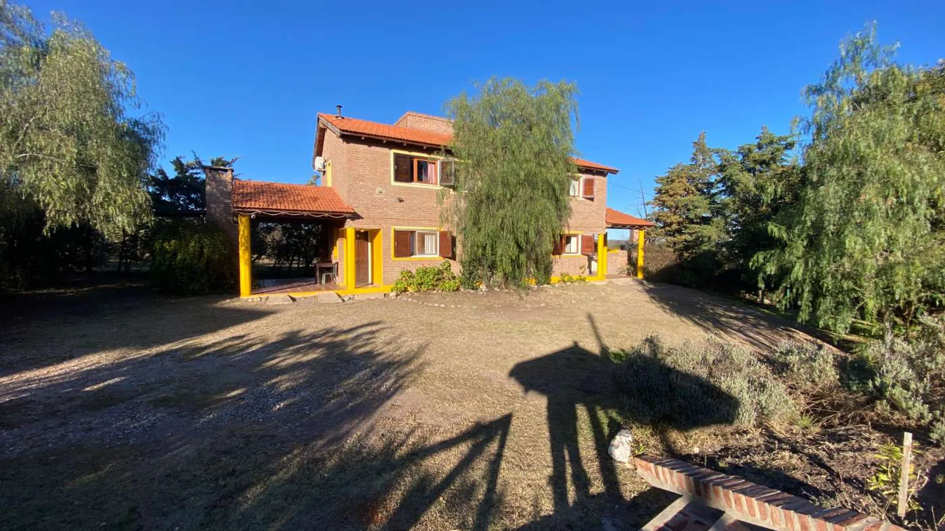 VENDE PERMUTA COMPLEJO CABAÑAS CAPILLA DEL MONTE!! foto 4