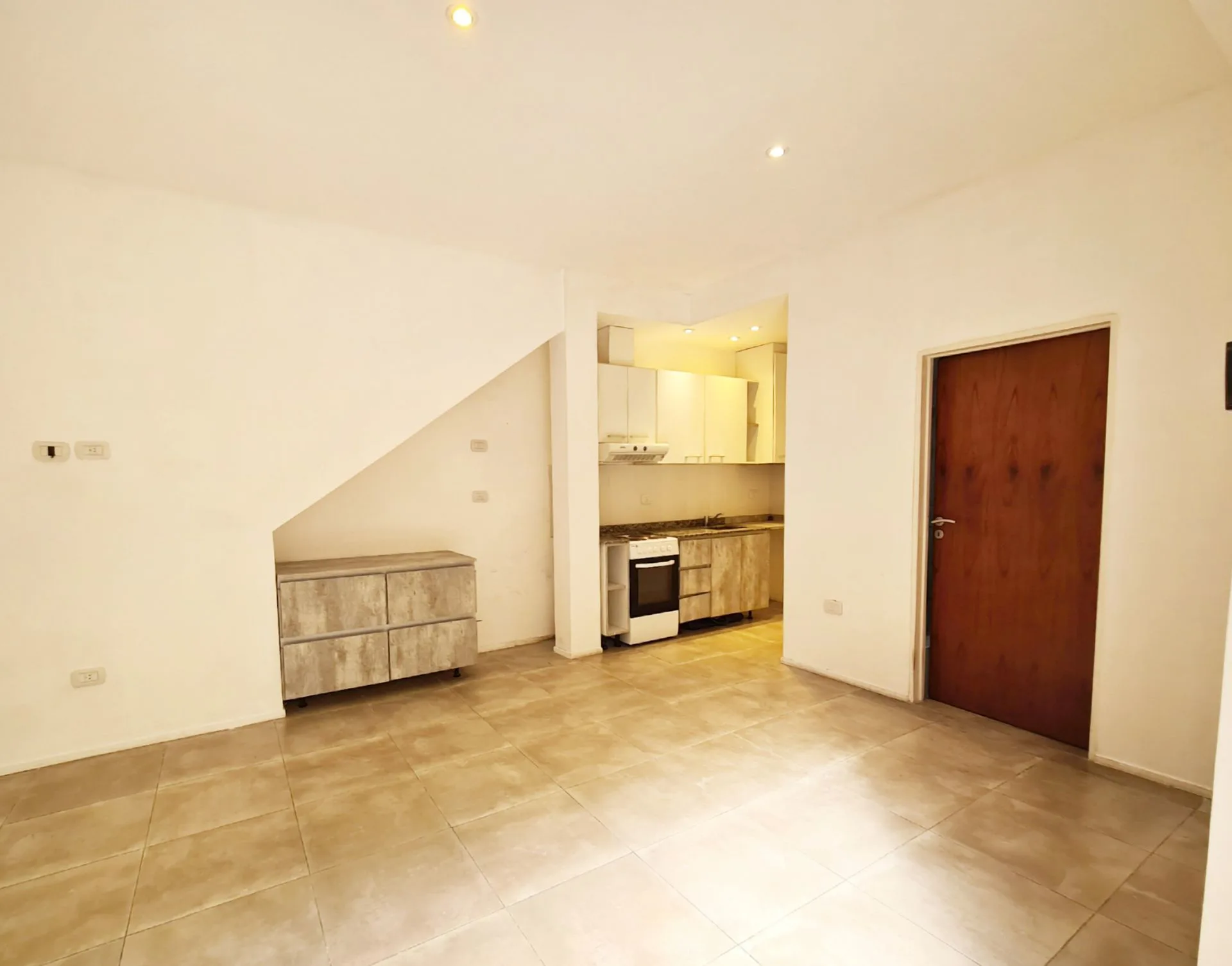 MODERNO PH 2 AMBIENTES CON PATIO APTO PROFESIONAL foto 5