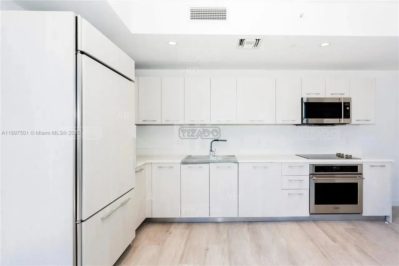 55 SW 9th St #3006 foto 4