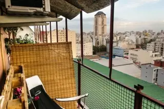 EXCELENTE SEMIPISO 3 ambientes CON COCHERA- ALMAGRO foto 5
