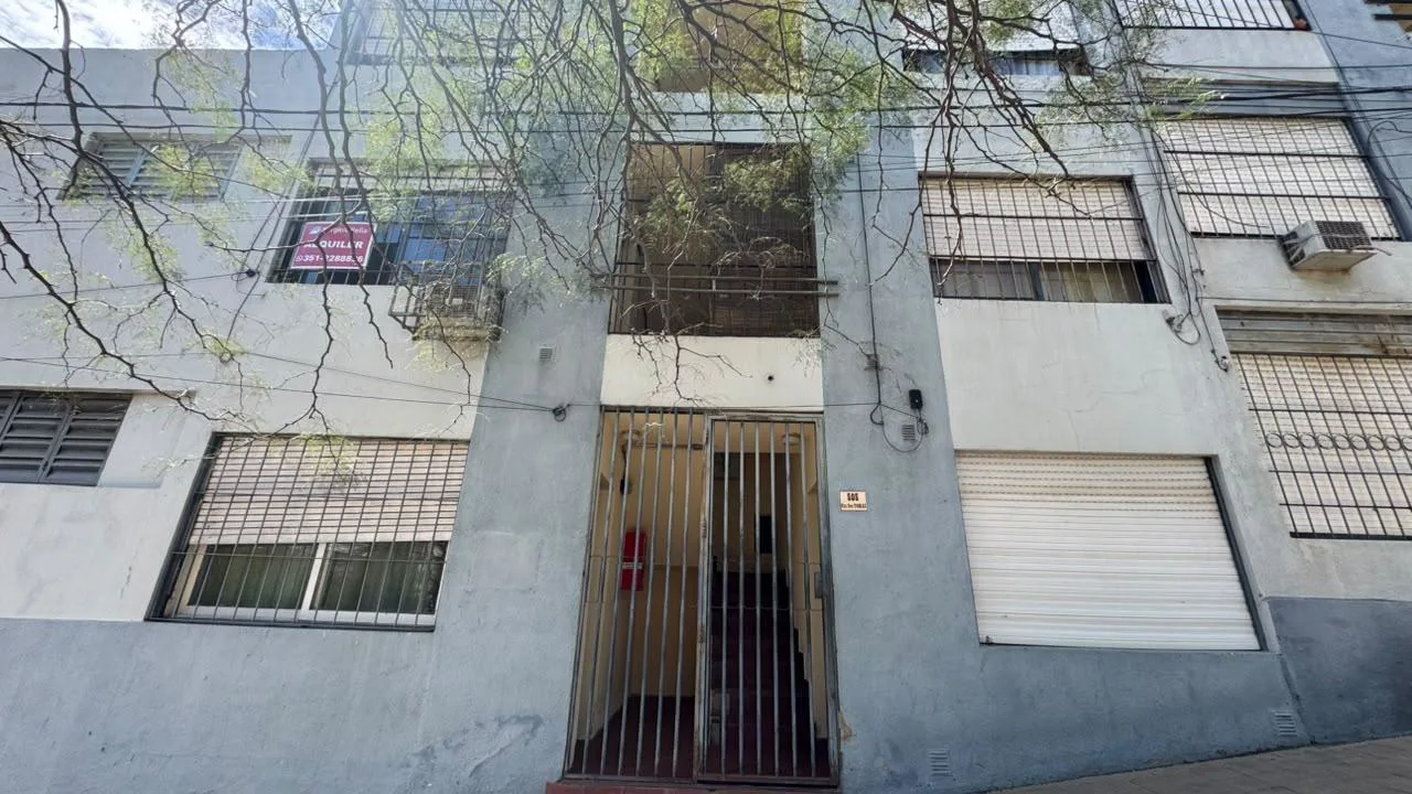 Monoambiente Dividido | B. Observatorio | Amoblado | Expensas Bajas | Amplio | Luminoso foto 3