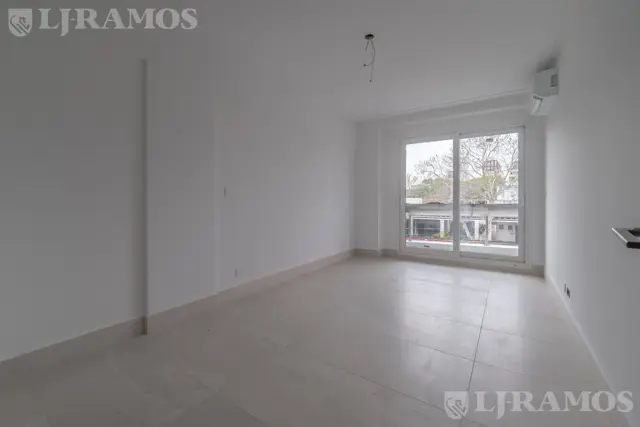 Palermo Hollywood. "Torre Qiub". Dos ambientes a estrenar con COCHERA FIJA. Sup 70 m2.