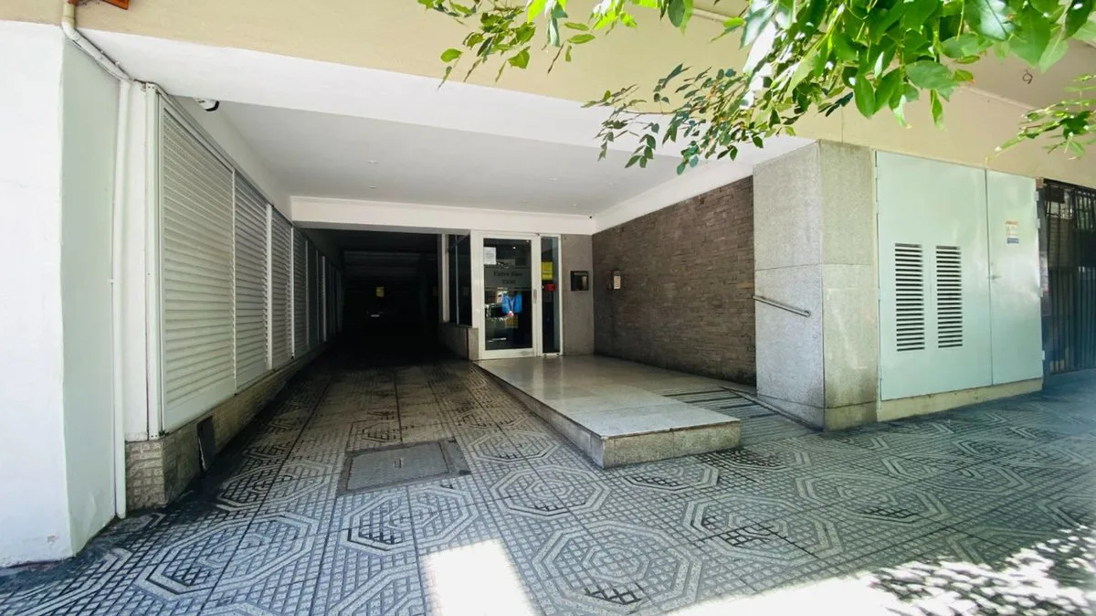 Venta departamento 2 ambientes zona centro| Aldrey foto 2