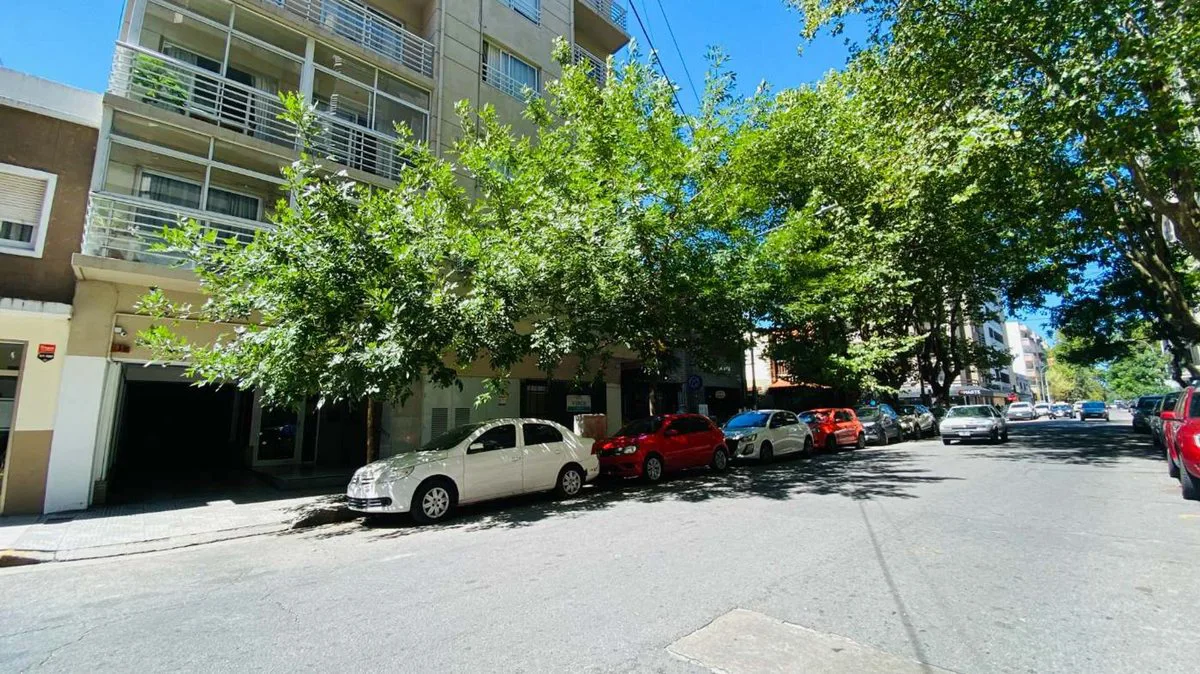 Venta departamento 2 ambientes zona centro| Aldrey foto 3