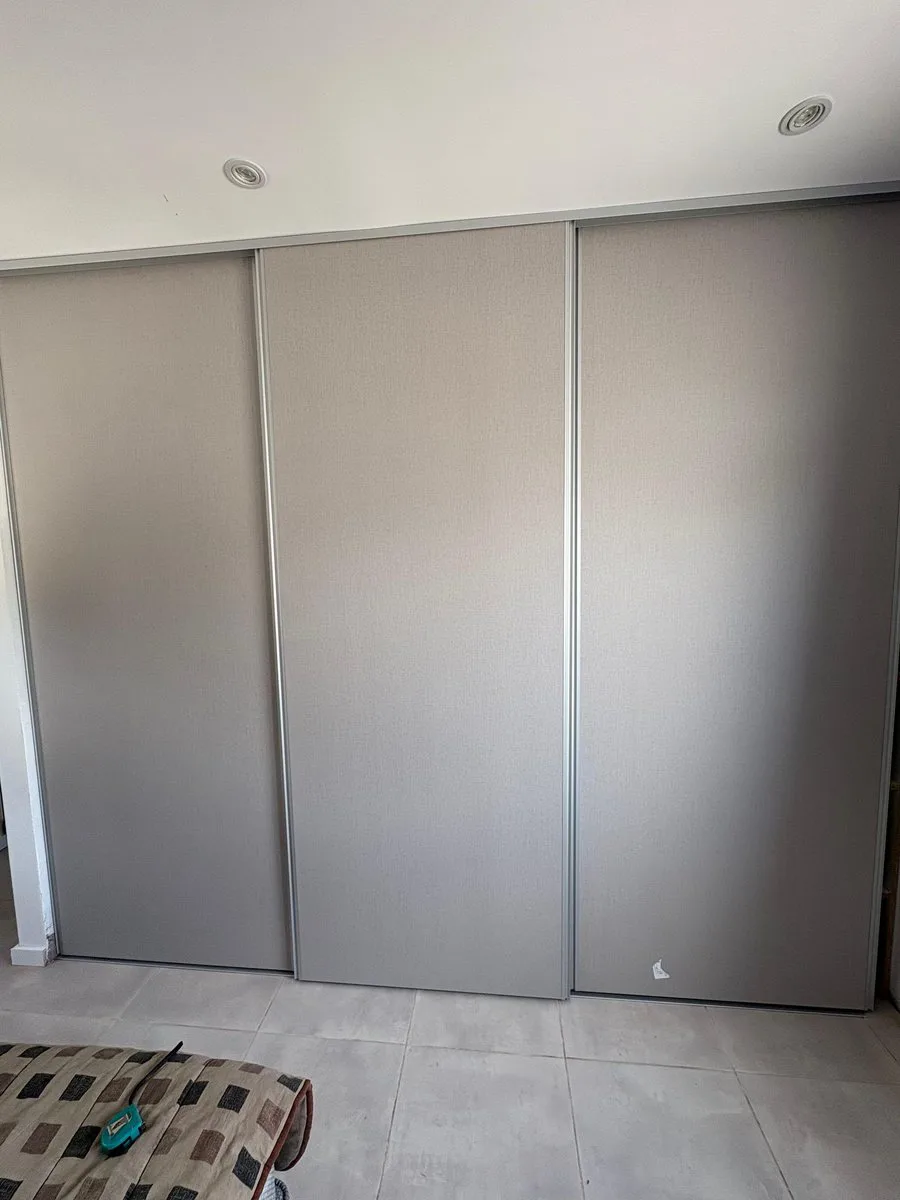 DUPLEX 2 DORMITORIOS EN VENTA CITY BELL + COCHERA foto 5