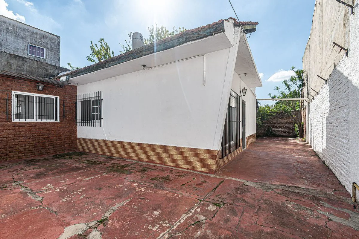 VENTA PH  DE 3 AMBIENTES EN LANUS foto 3
