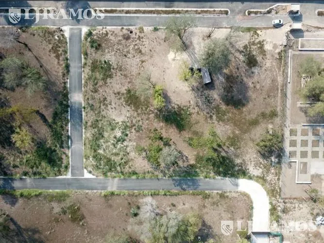 Terreno en Venta en Barrio Cerrado foto 3