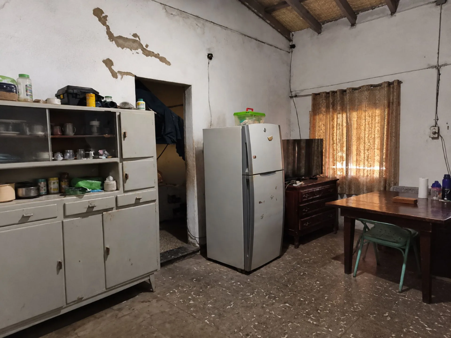 casa a demoler-venta-permuta-v. santa rita-8,66x50 foto 4