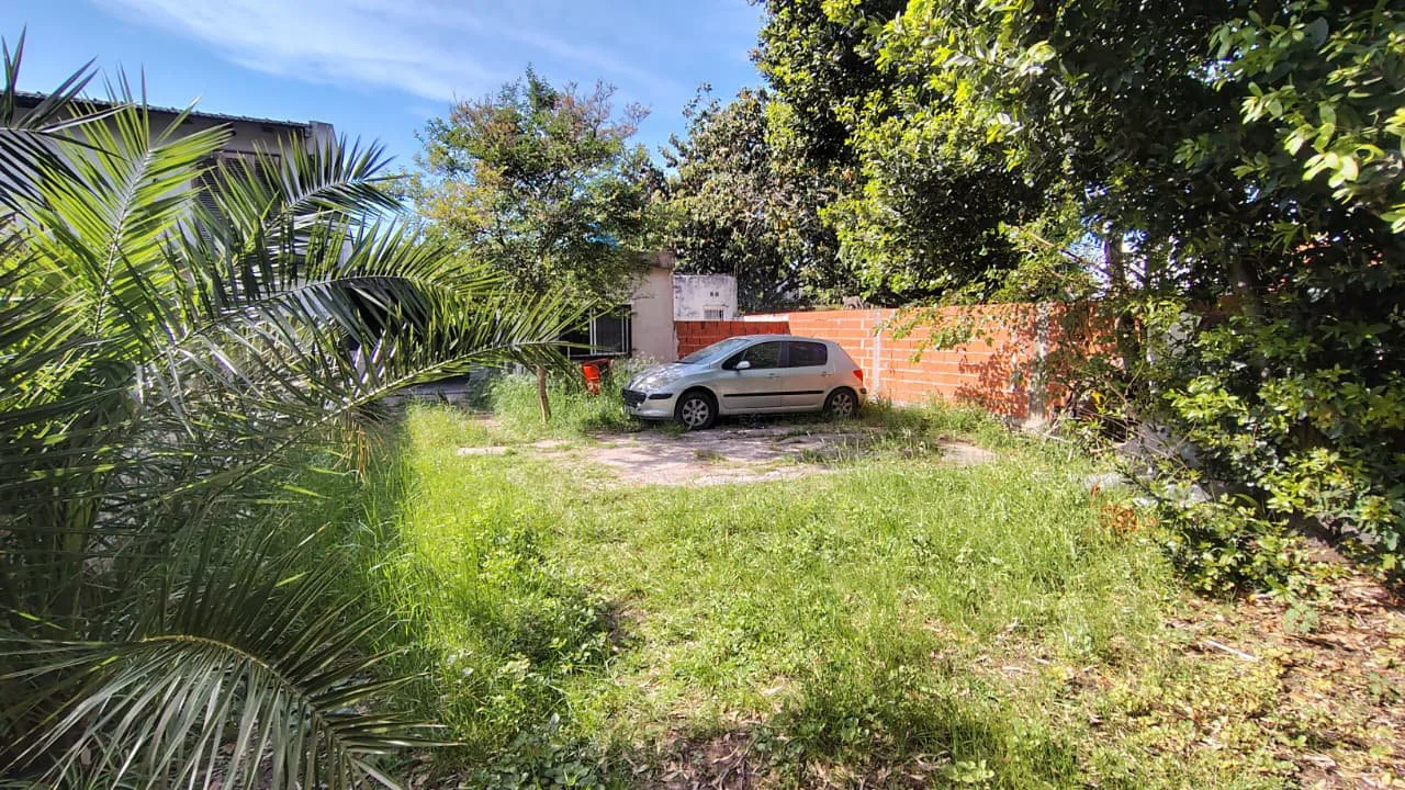 Lote con Mejoras - Morón Sur foto 4