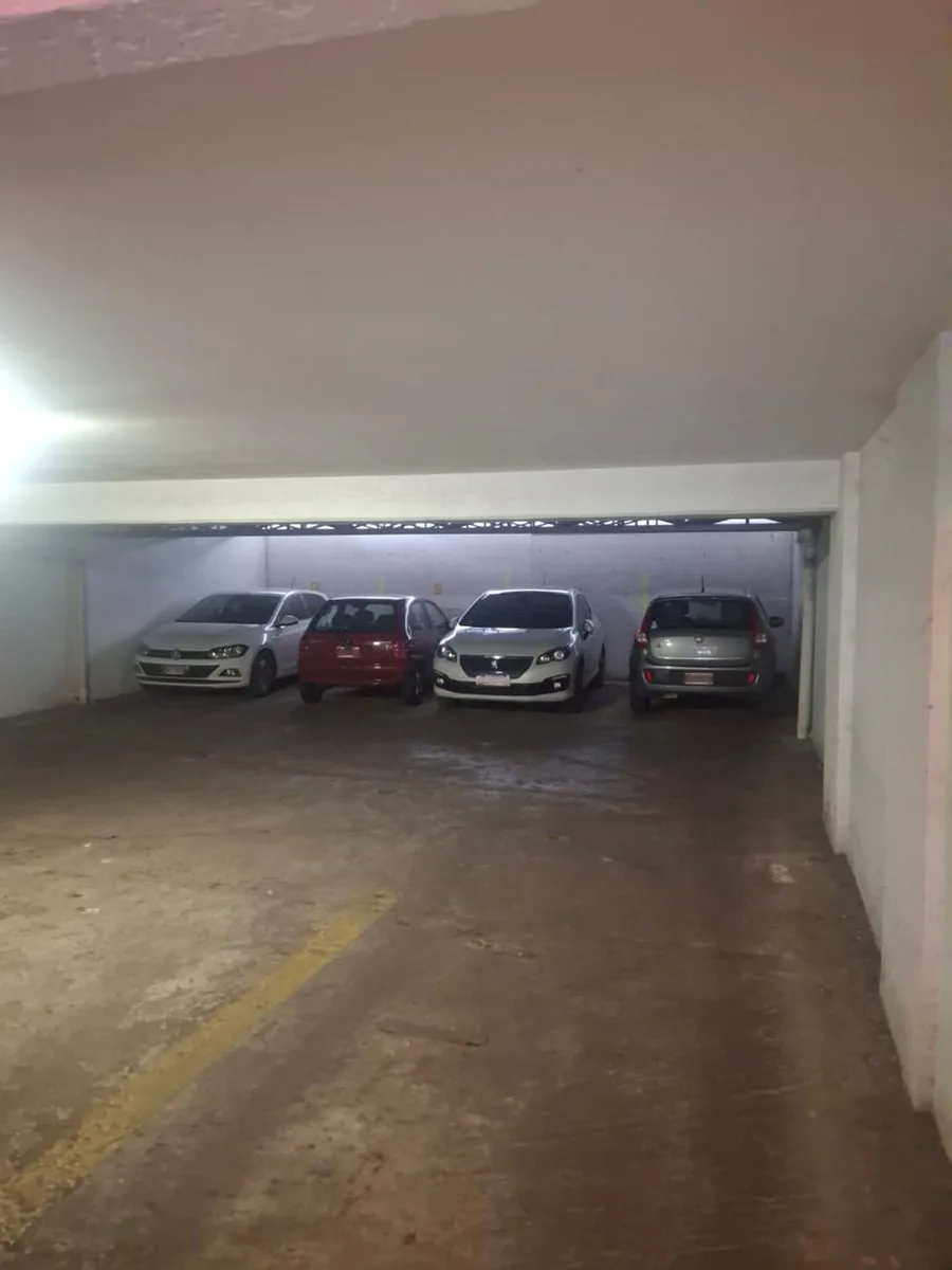 Cochera fija Con Portón Eléctrico en Zona Centro foto 2