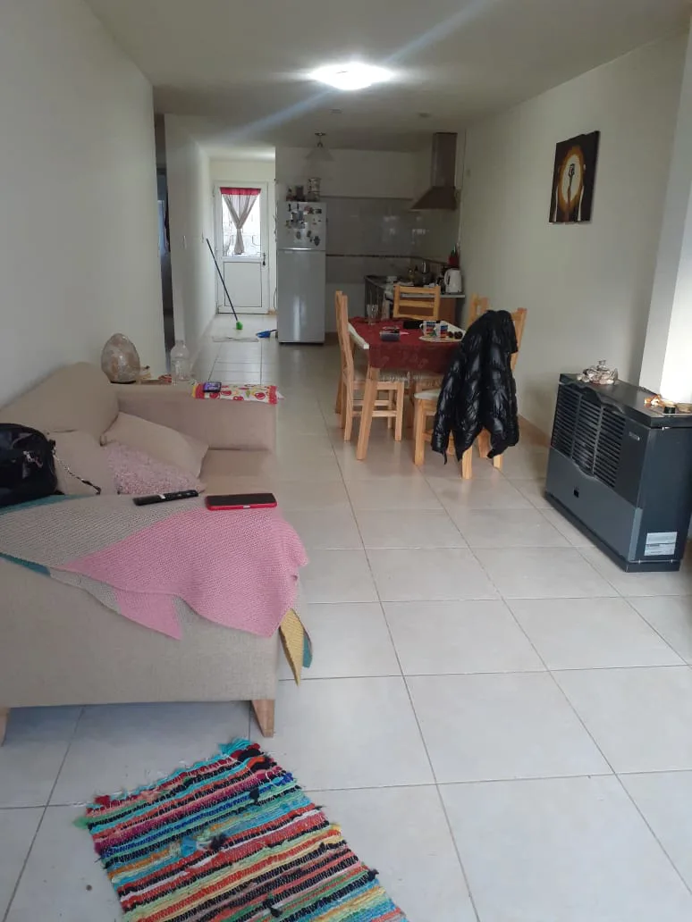 ALQUILER – CASA 2 DORMITORIOS – C.G.T. foto 2