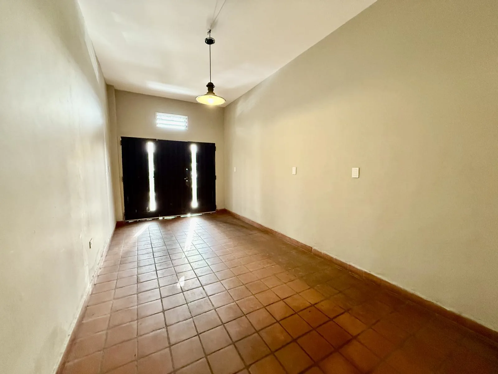 27 de Febrero  2800 - Casa en venta de dos dormitorios mas comodín- Rosario, Barrio Parque foto 2