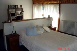 Casa en Barrio Belgrano con amplias comodidades -el mejor barrio urbano de la ciudad- foto 2