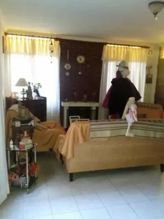 En Venta Casa de 3 Dormitorios en Santa Genoveva foto 1