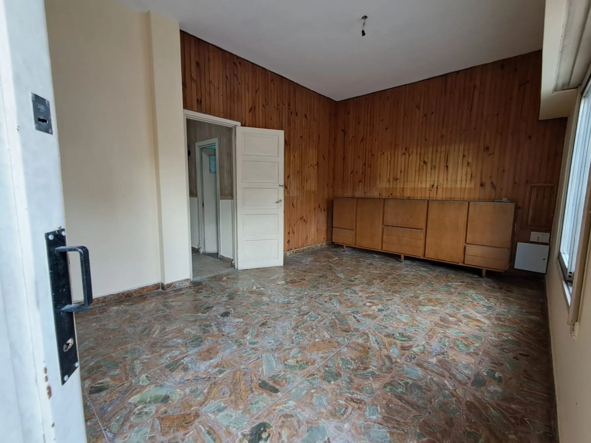 CASA 3 AMBIENTES  VENTA SAN MARTIN COCHERA TERRAZA foto 3