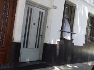 Se vende PH, de 3 ambientes con patio  sin expensas ex en Villa Devoto foto 5