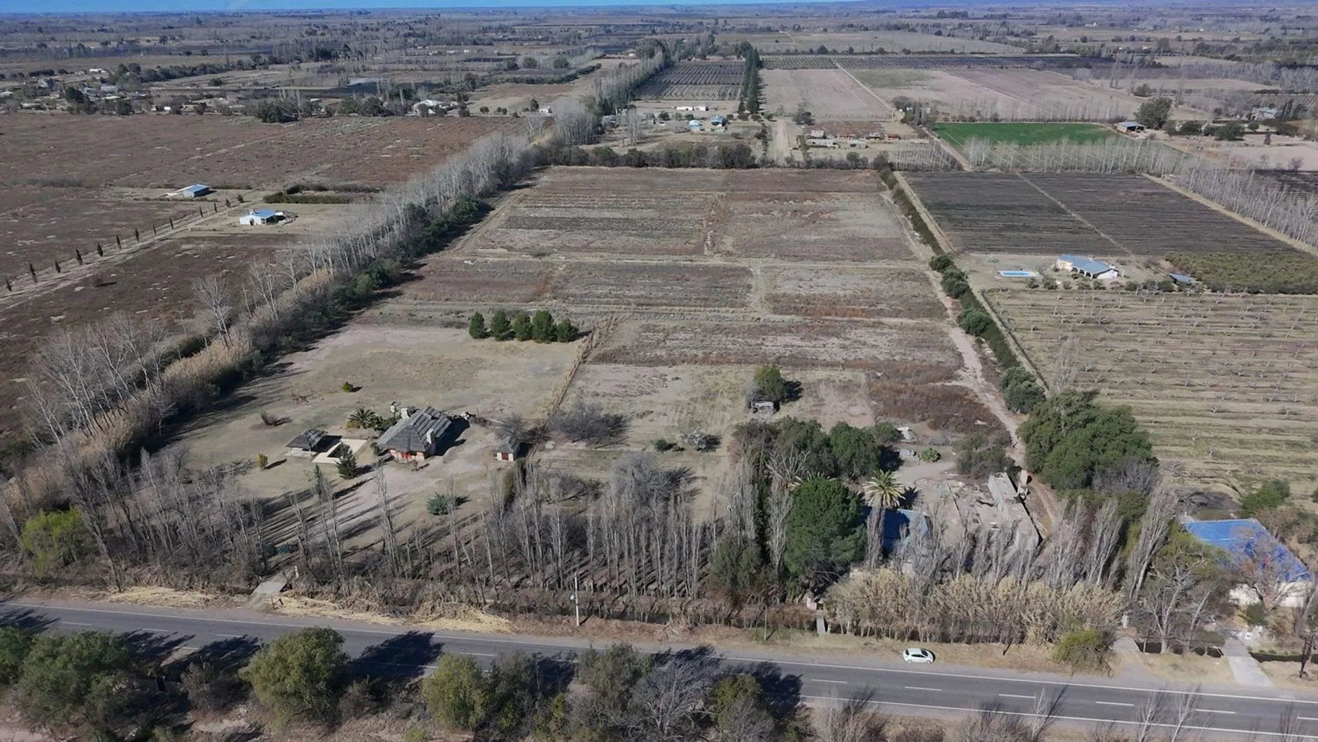 VENTA 6 HECTAREAS EN RAMA CAIDA foto 2