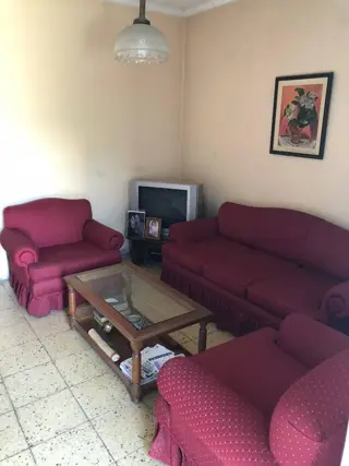Casa en Venta 4 Ambientes Banfield foto 3
