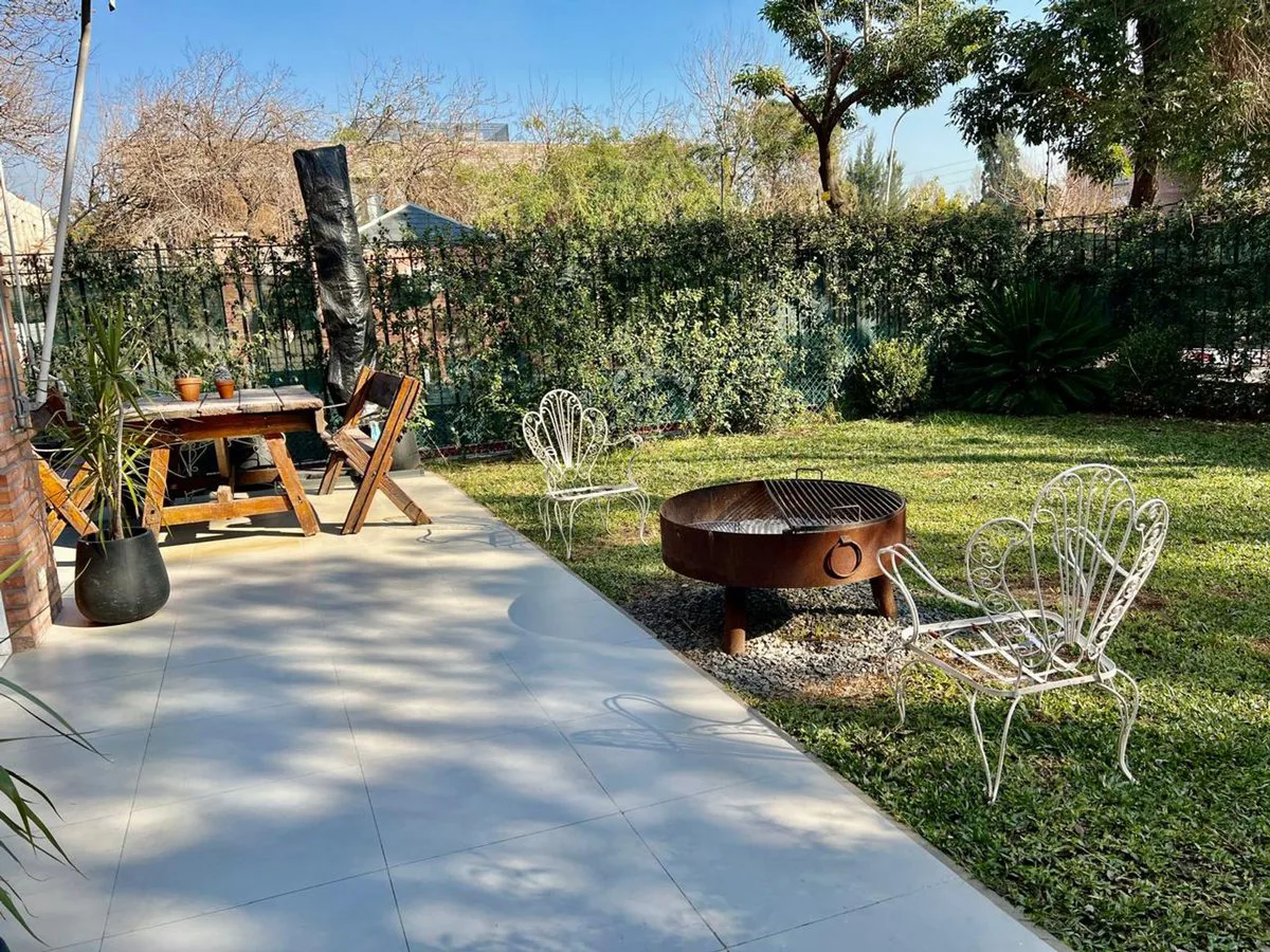 VENTA DEPTO 3 AMB COCHERA JARDINES DE SAN ISIDRO foto 2