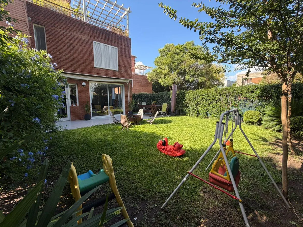 VENTA DEPTO 3 AMB COCHERA JARDINES DE SAN ISIDRO foto 4
